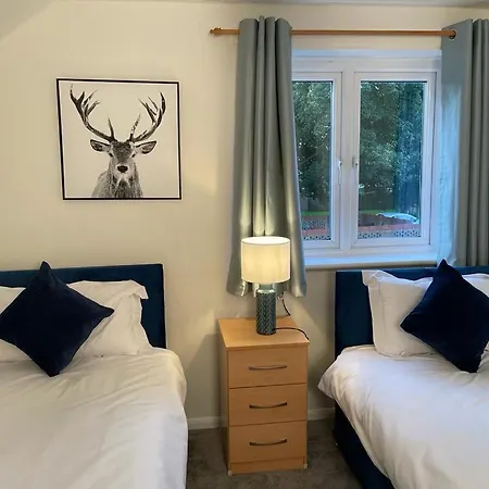3-Bedroom Home With Free Parking Canterbury Exterior foto