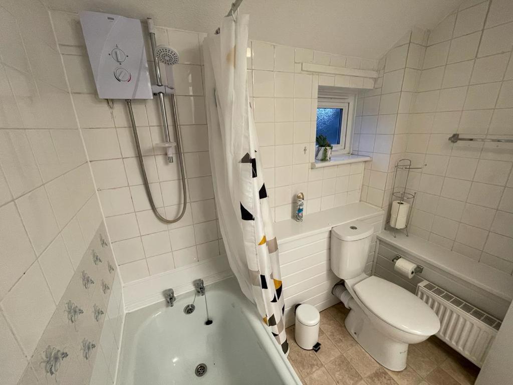 3-bedroom With Free Parking Holiday home