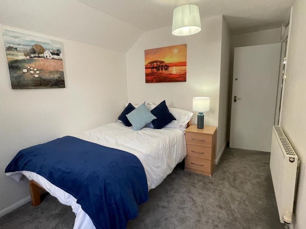 3-bedroom With Free Parking Canterbury